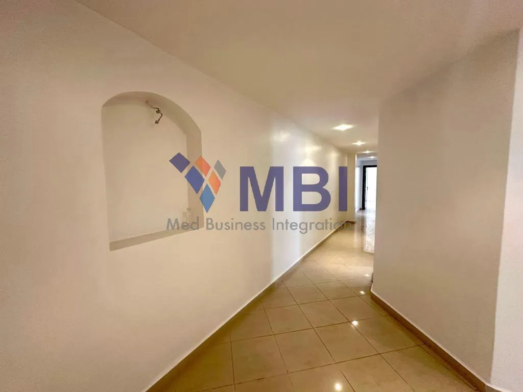 Appartement à vendre au quartier Nejma V.N.T.2135 - طنجة (3)