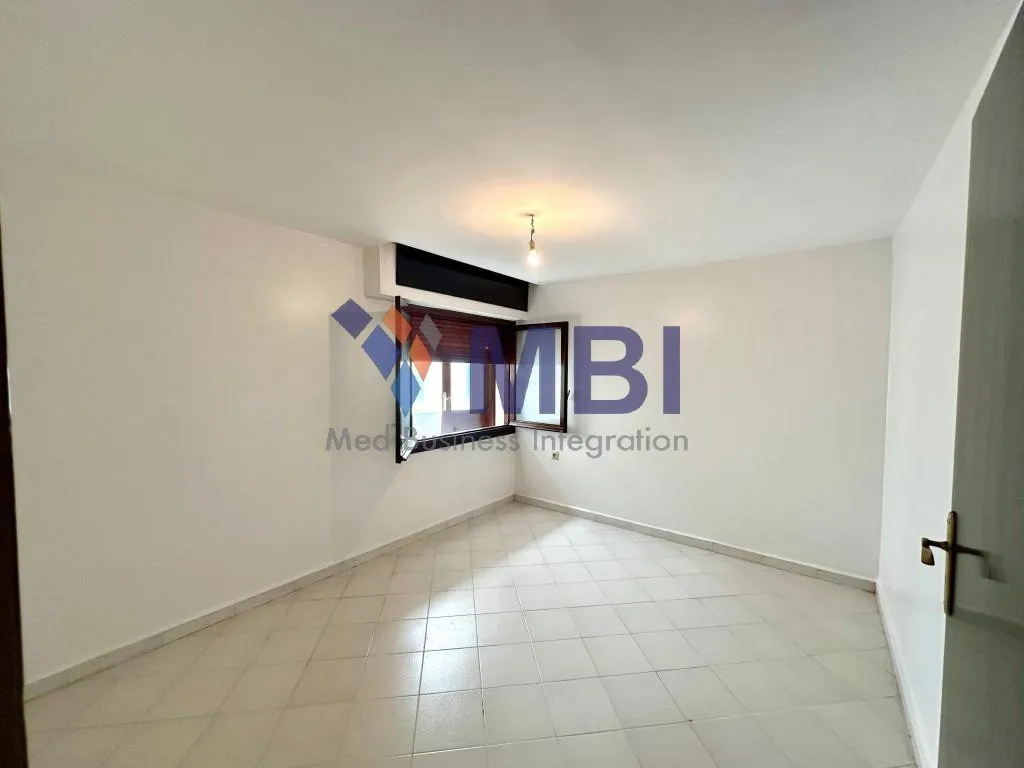 Appartement à vendre au quartier Nejma V.N.T.2135 - طنجة (4)