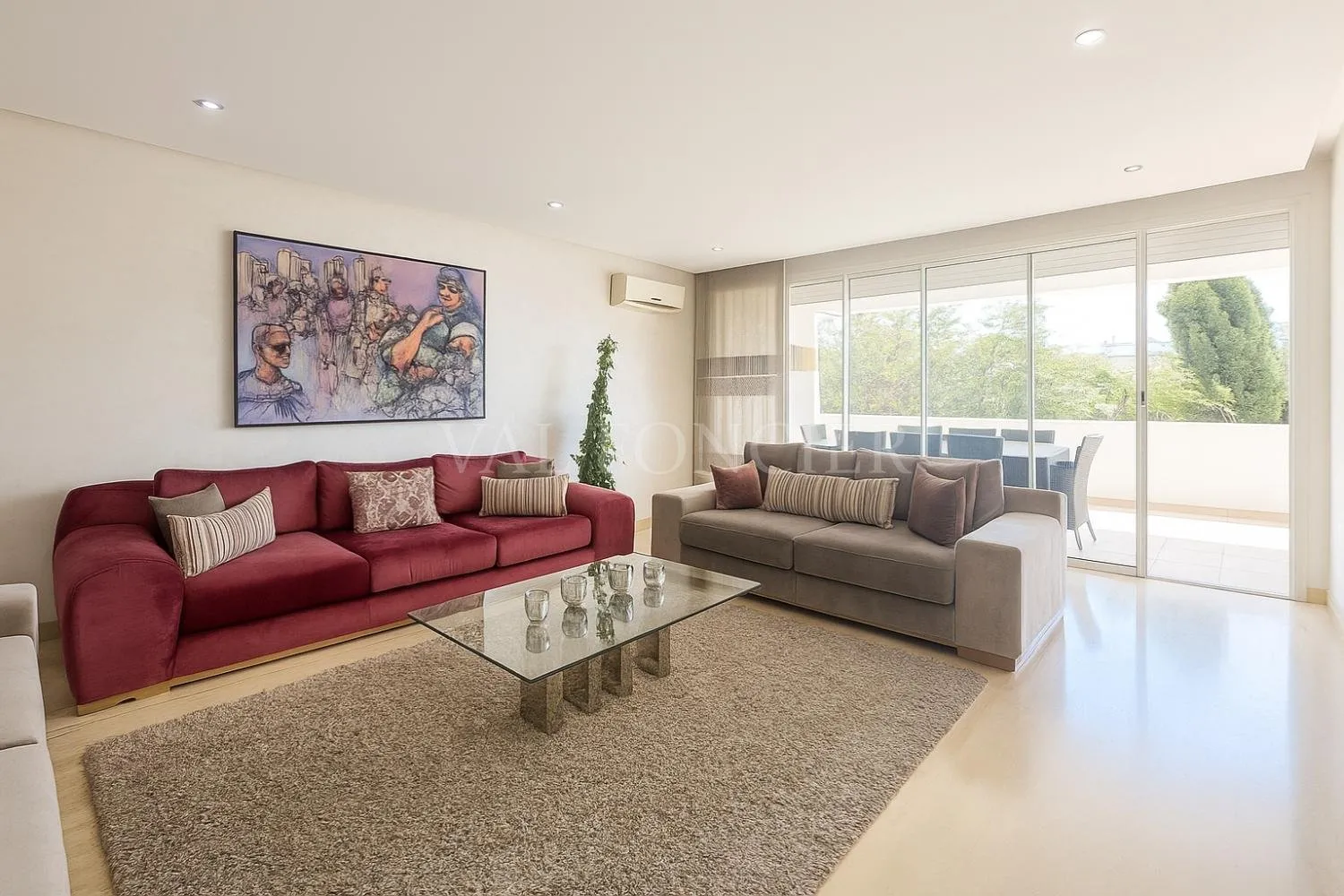 Appartement à vendre à Dar Bouazza – 220 m2 avec grande terrasse plein sud - الدار البيضاء