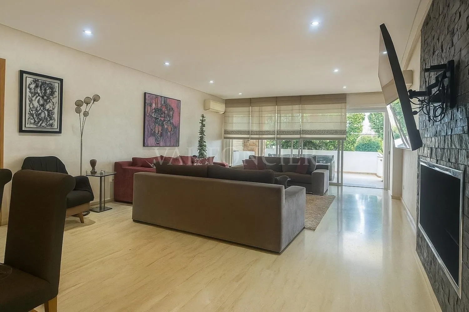 Appartement à vendre à Dar Bouazza – 220 m2 avec grande terrasse plein sud - الدار البيضاء (4)
