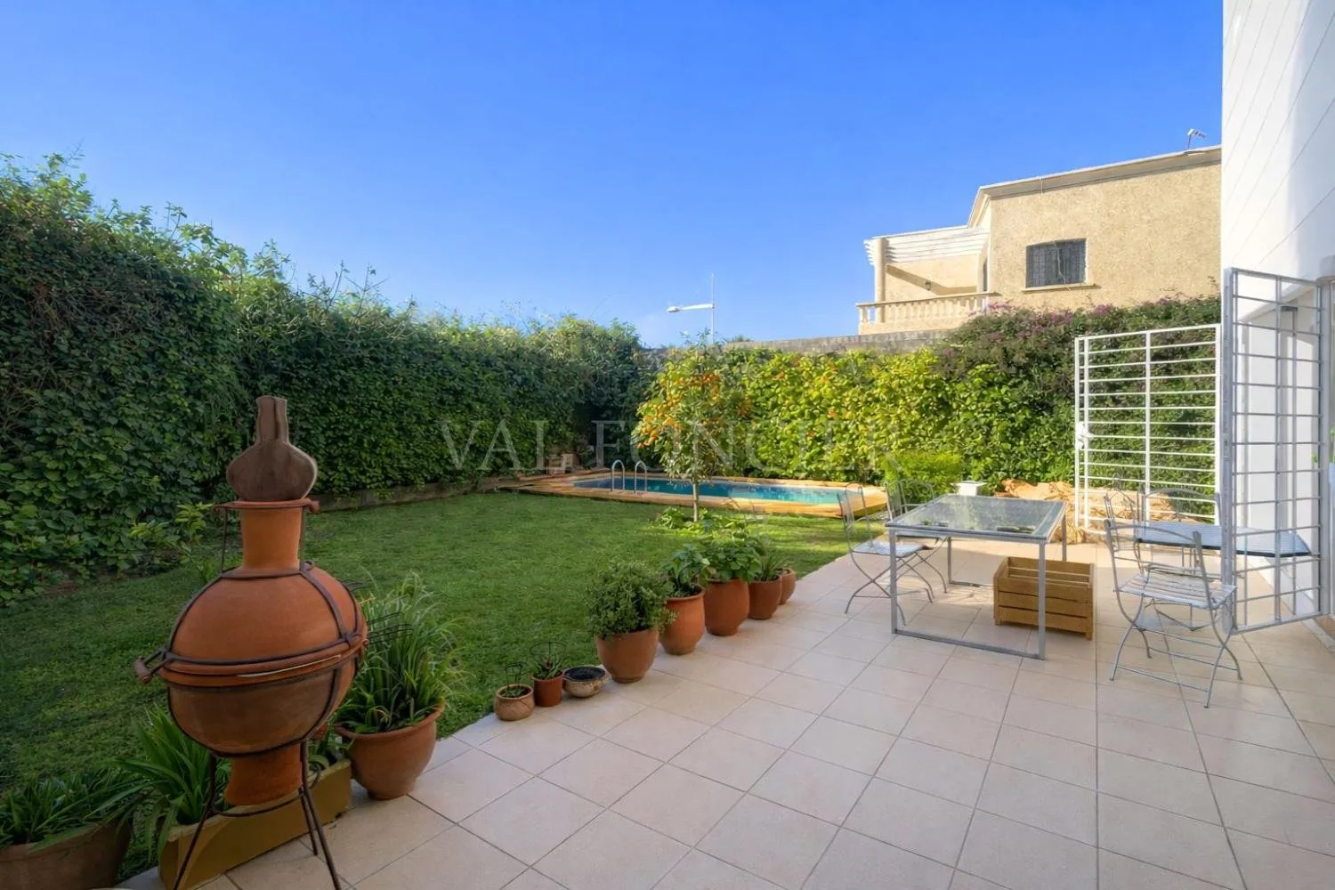 Vente villa à 3 niveaux sur un terrain de 462m2 à Dar Bouazza - الدار البيضاء (3)