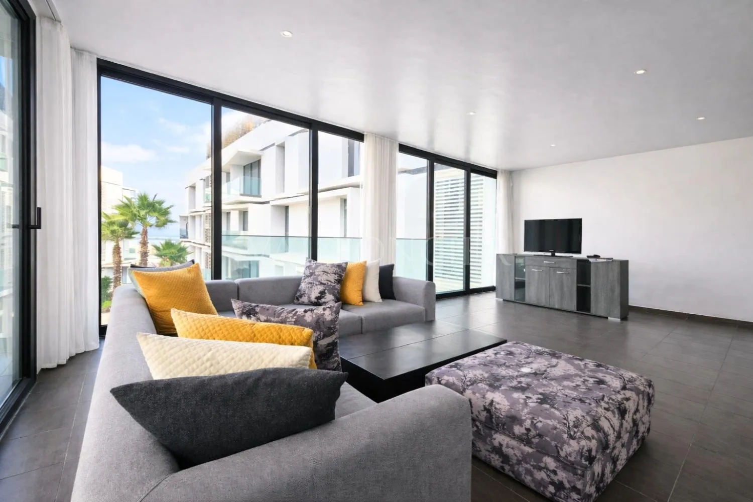 Vente Magnifique appartement avec vue mer frontale à Anfaplace - الدار البيضاء (2)