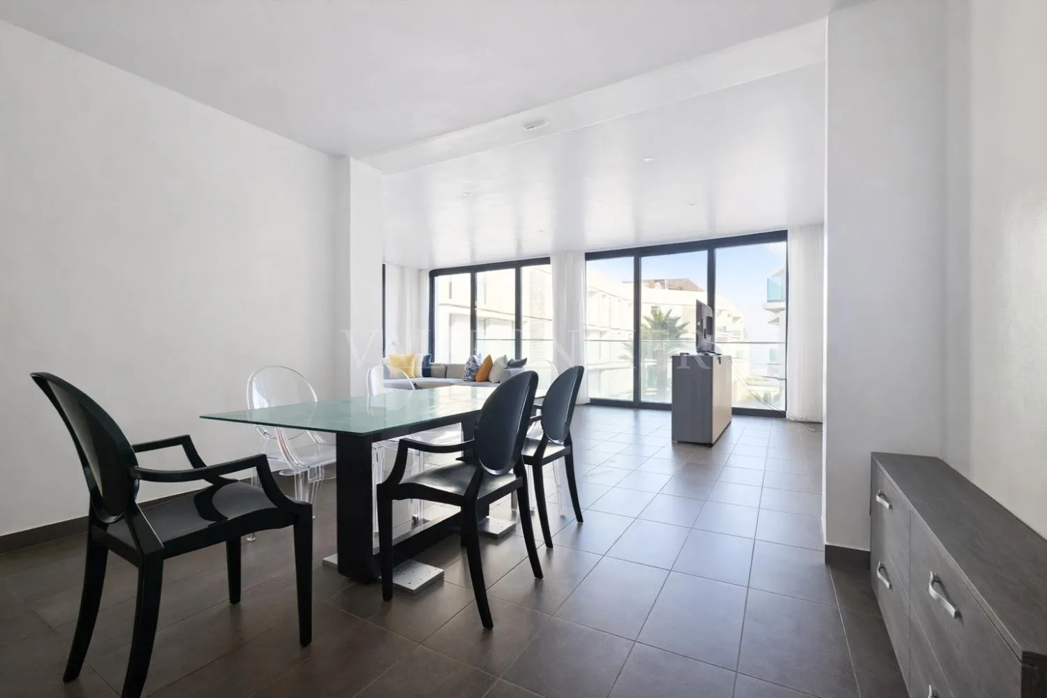 Vente Magnifique appartement avec vue mer frontale à Anfaplace - الدار البيضاء (4)