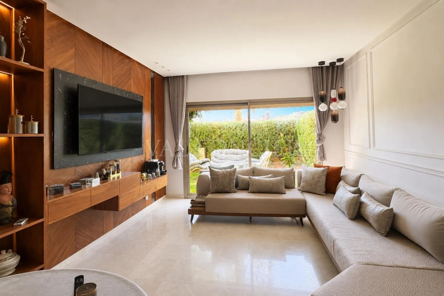 Vente Appartement 188m2 3chambres avec jardin privatif, Bouskoura - الدار البيضاء (2)