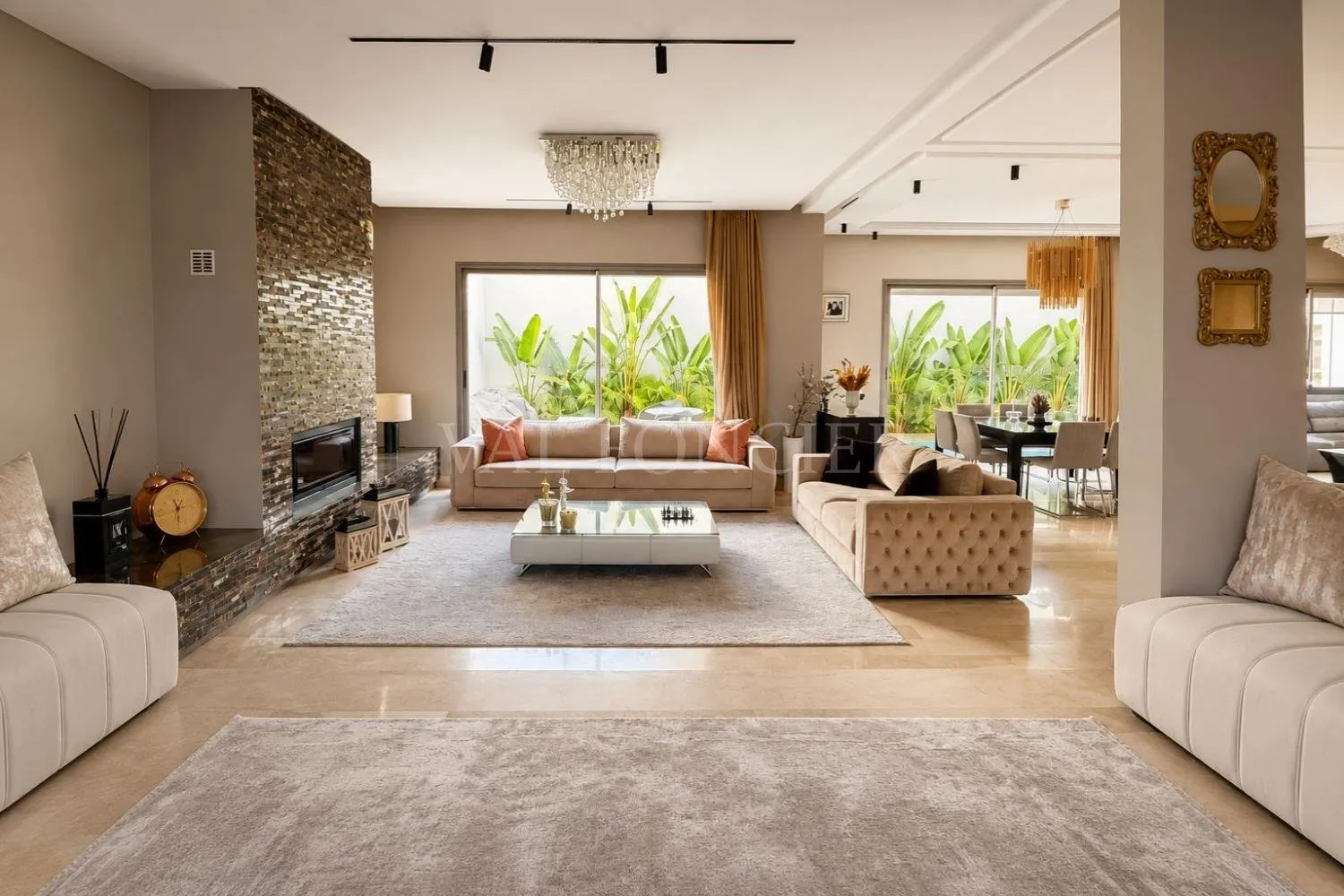 Vente Superbe Villa 4Chambres avec Piscine et Rooftop, Bouskoura - الدار البيضاء (3)