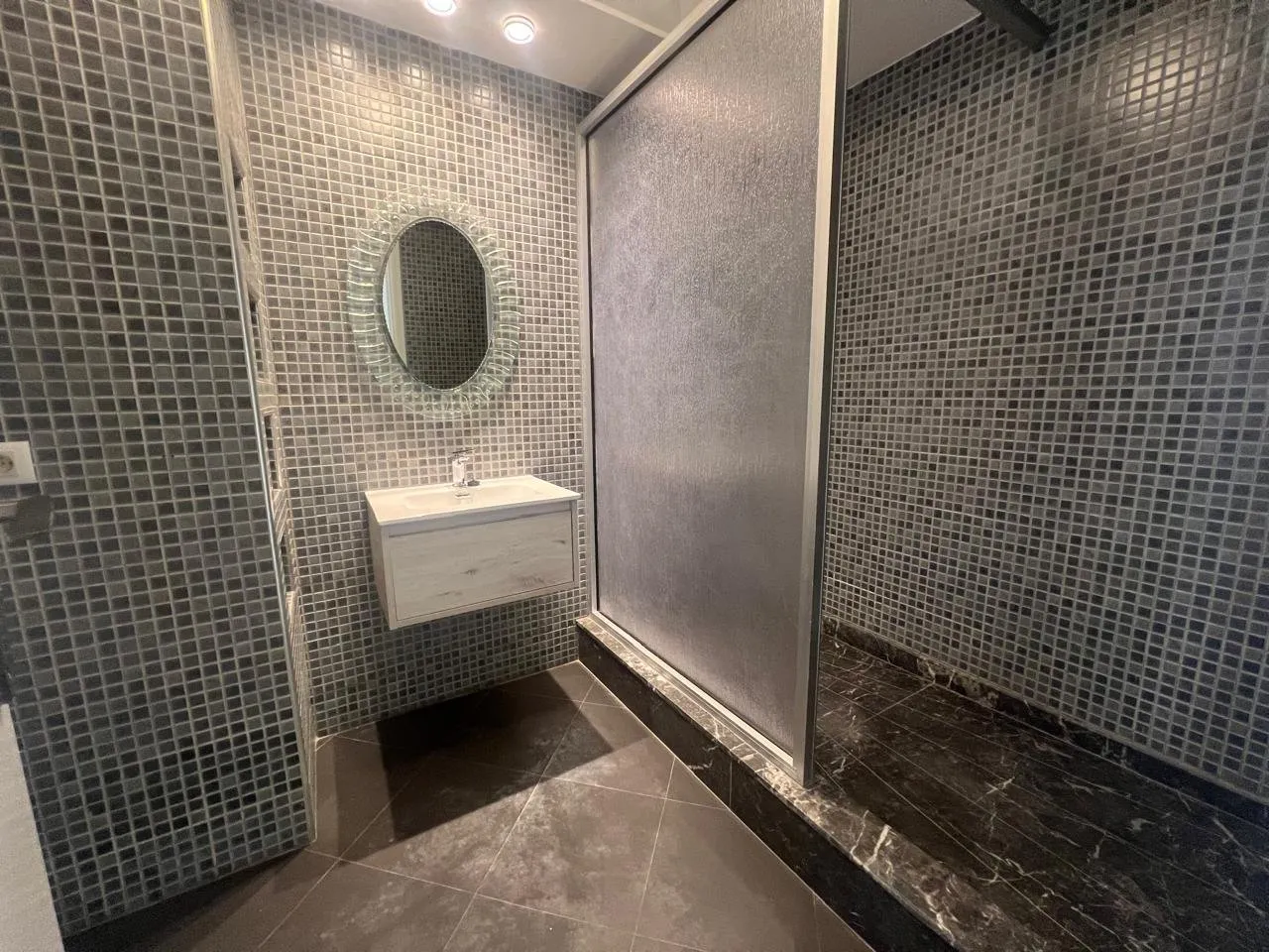 Aïn Diab – À vendre | Spacieux appartement avec vue mer 3CH - الدار البيضاء (2)