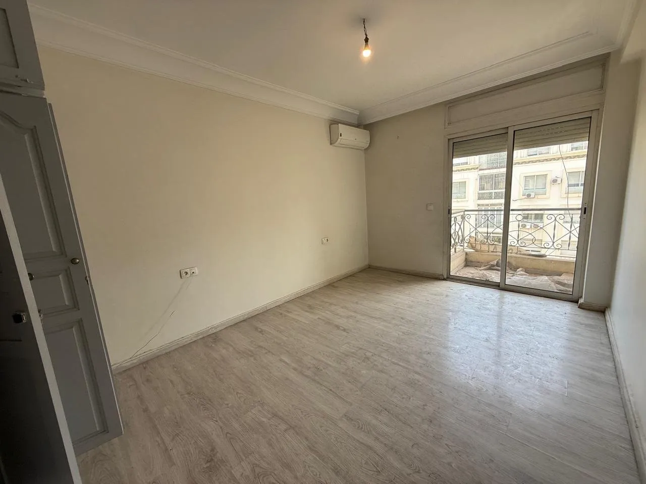Bd Ghandi – Vente appartement traversant 3 CH - الدار البيضاء (3)