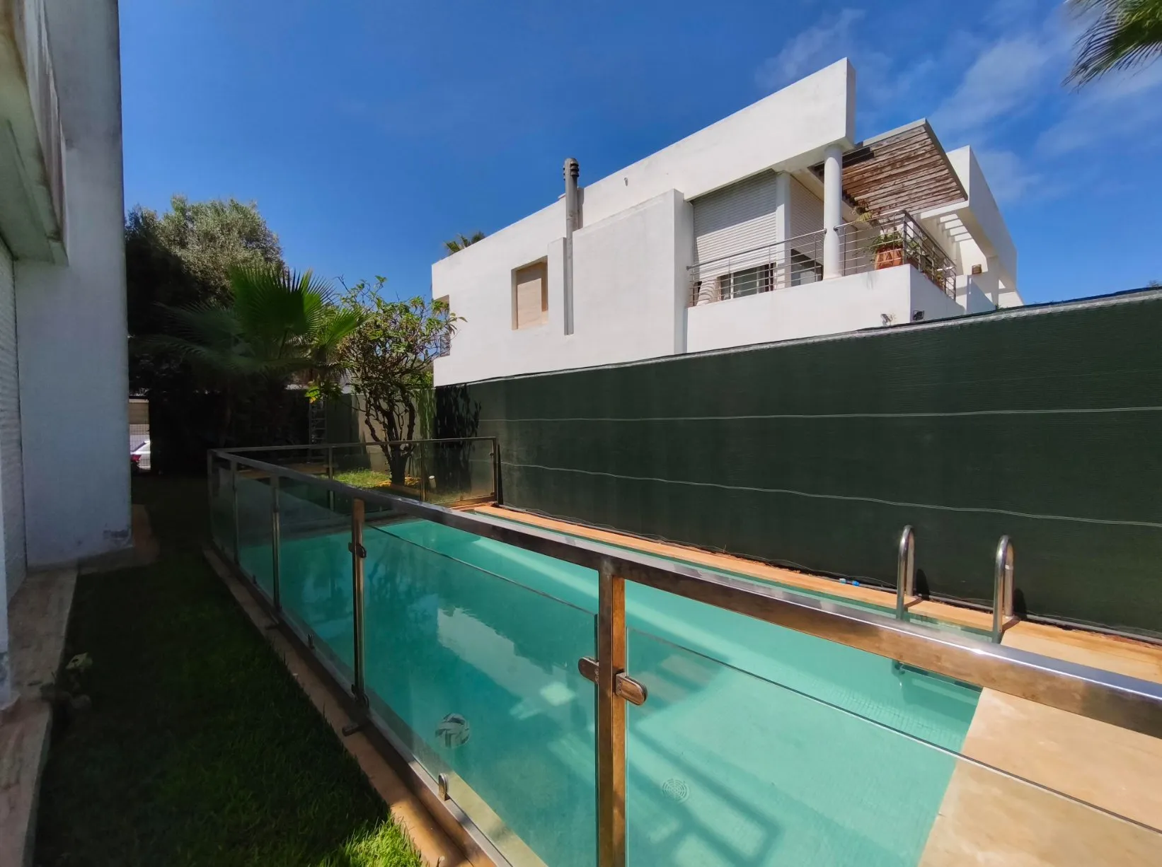 Villa de Prestige résidence sécurisée en vente avec Piscine - دار بوعزة