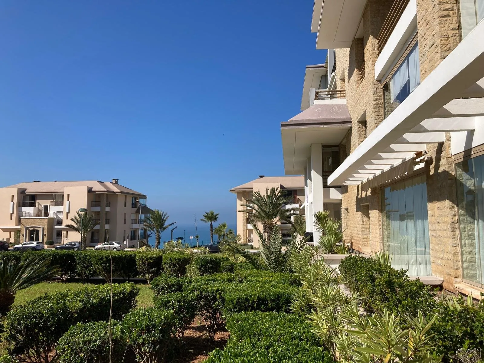 Bel appartement neuf face à l'Océan - الرباط (2)