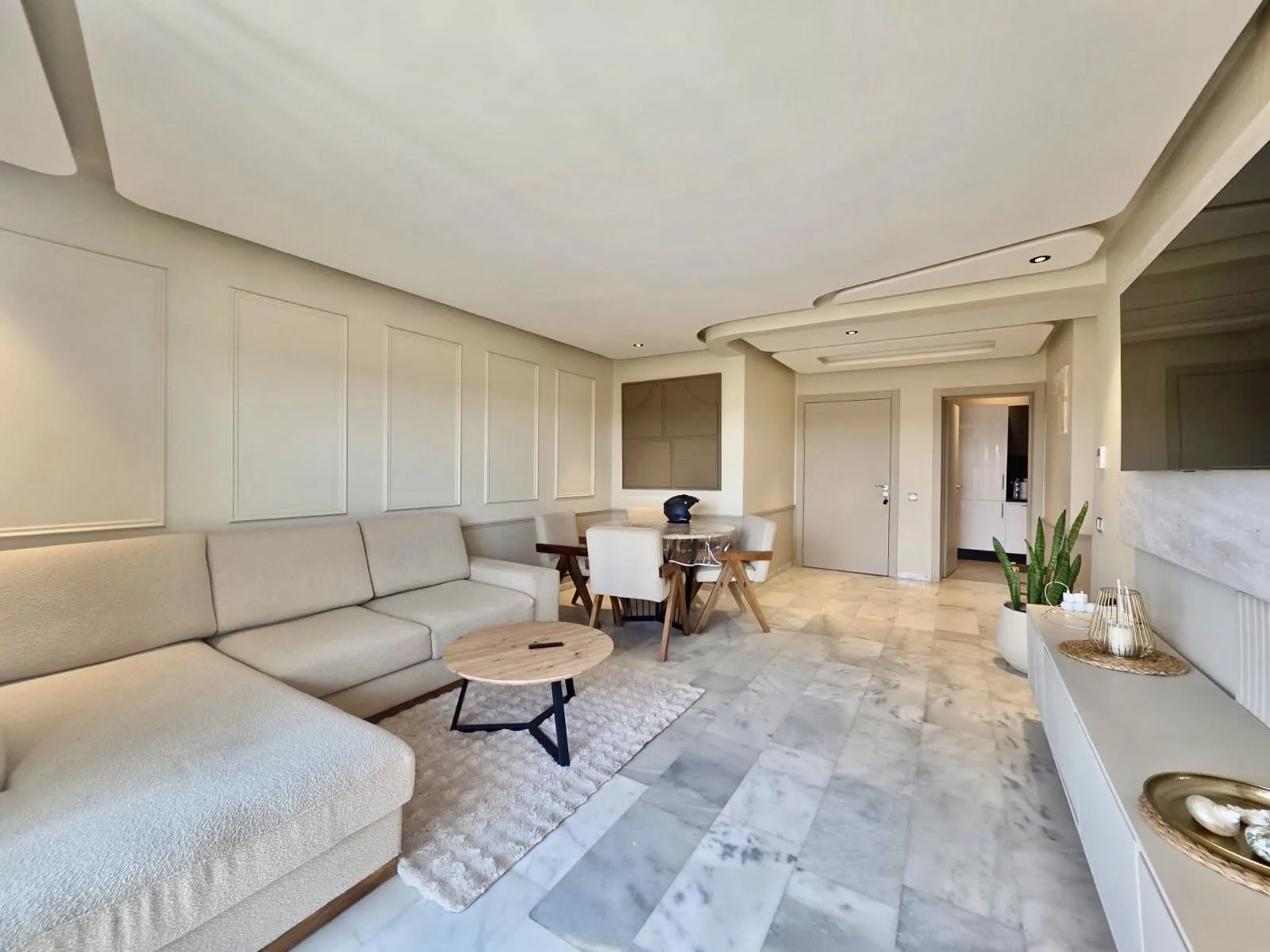 Magnifique appartement à vendre 98 m² à Agdal, BV  M6 à Marrakech - مراكش (2)
