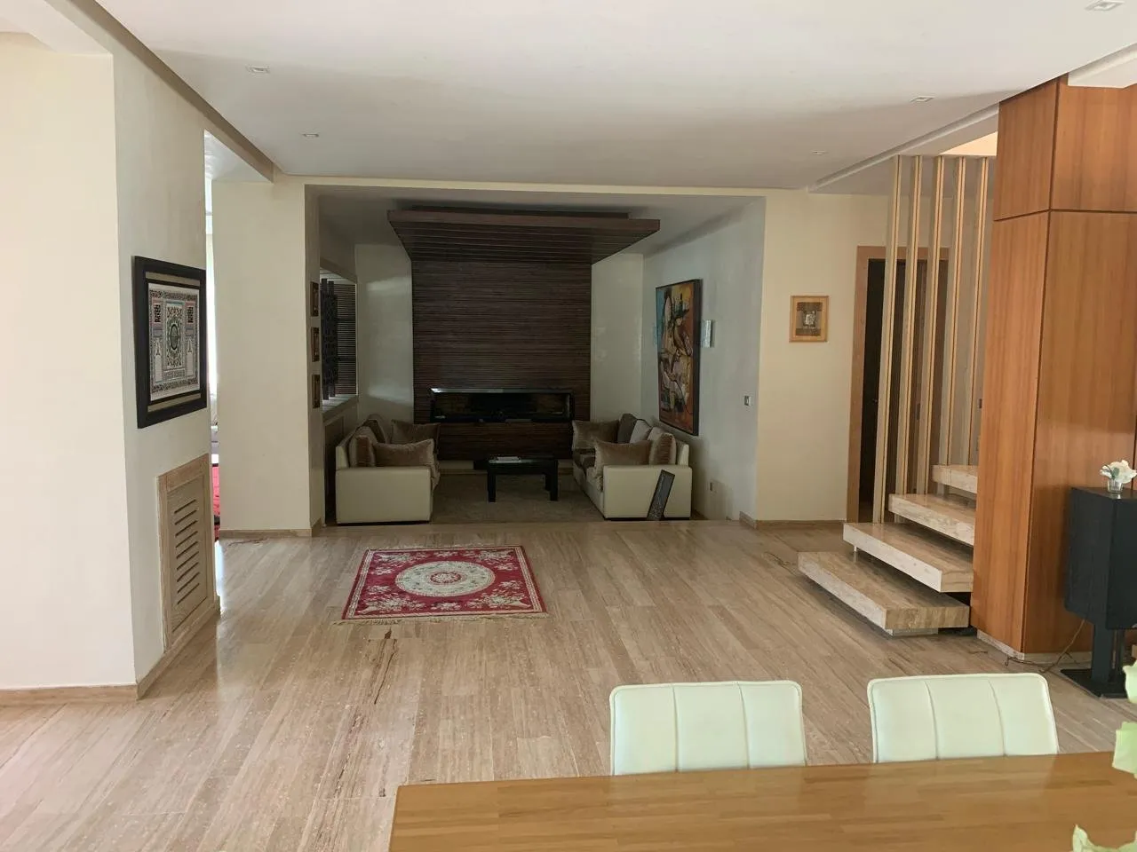 Villa de luxe meublée à la location (Souissi) - الرباط (4)
