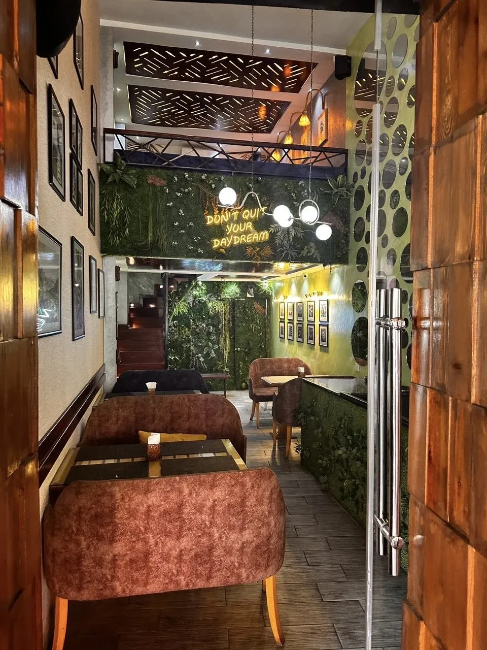 Restaurant à vendre pas de porte et murs Guéliz Marrakech - مراكش (2)