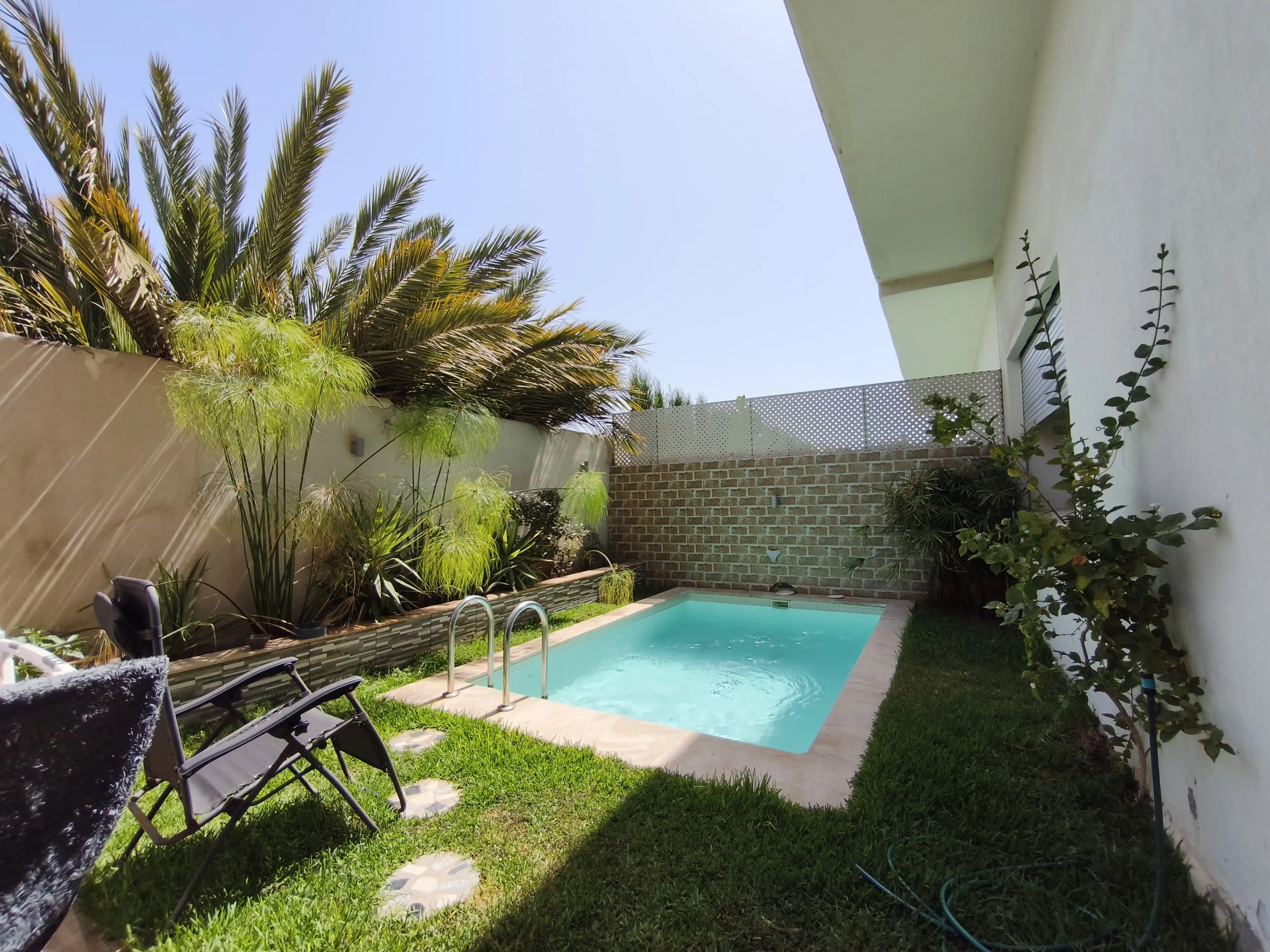 VILLA D’EXCEPTION – 3 NIVEAUX – RÉSIDENCE SÉCURISÉE - دار بوعزة