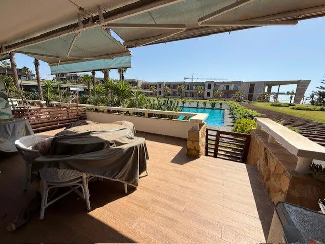 Tamaris – Dar Bouazza | Bel Appartement avec Vue Mer à Vendre 2CH - دار بوعزة (2)