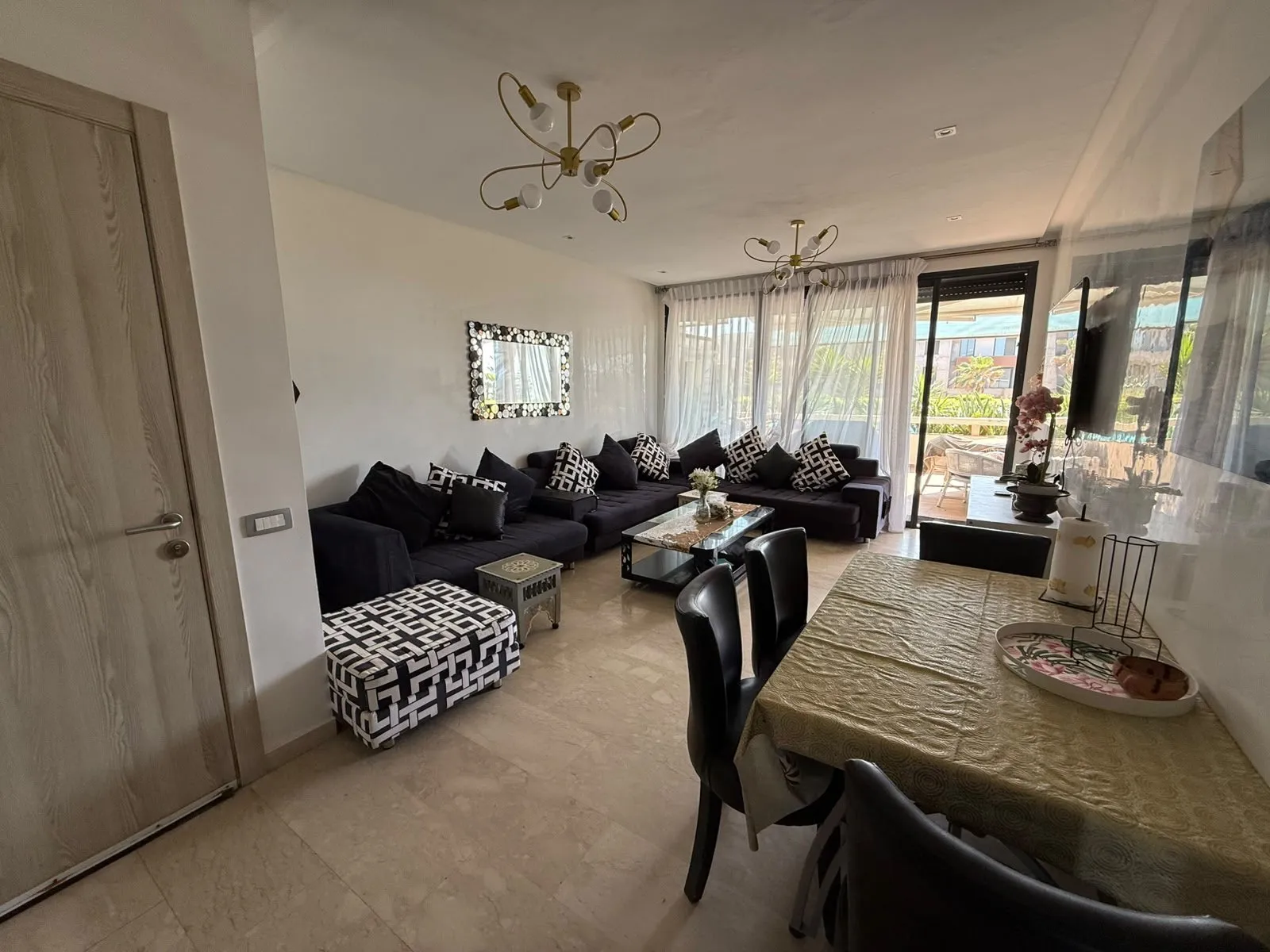 Tamaris – Dar Bouazza | Bel Appartement avec Vue Mer à Vendre 2CH - دار بوعزة (4)