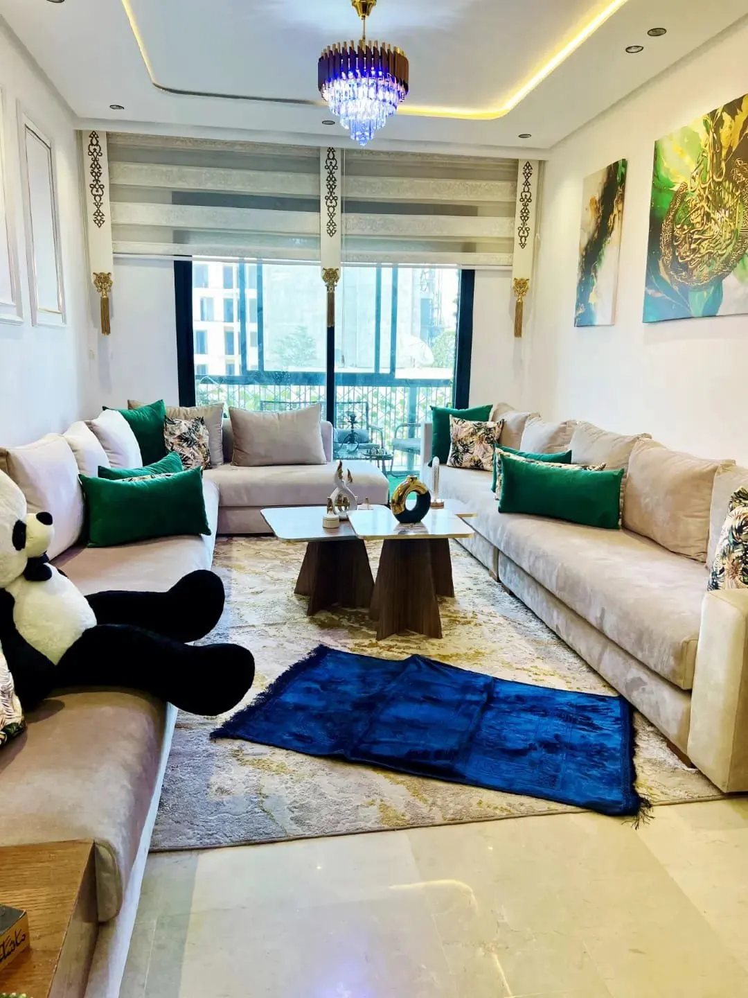 Bel appartement en vente de 137 m² au quartier Des Hôpitaux - الدار البيضاء