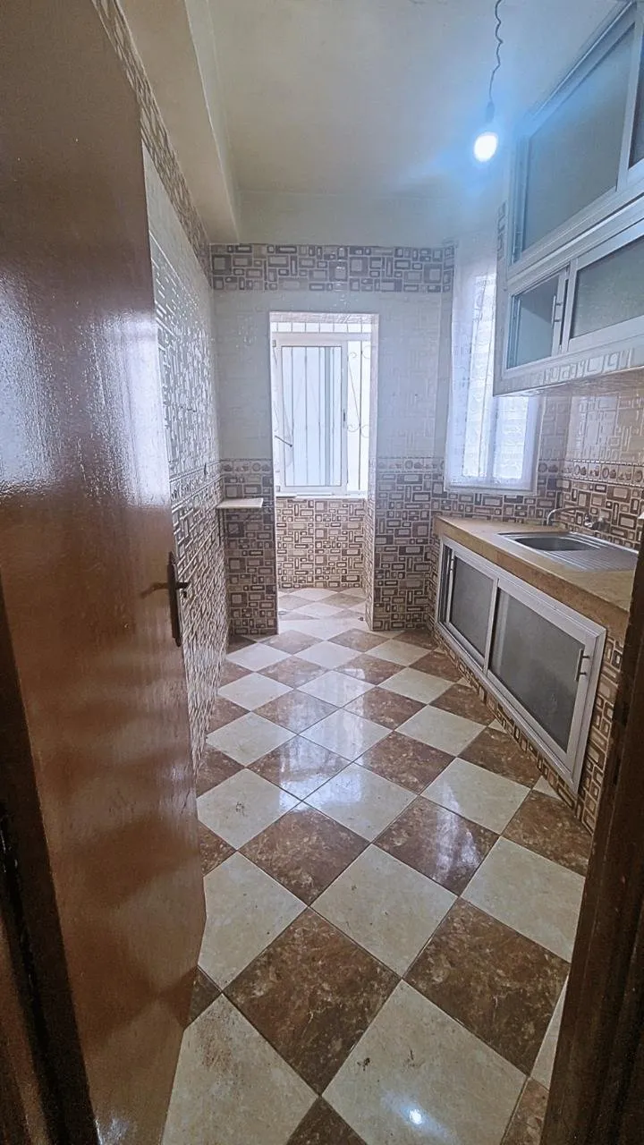 Appart à vendre 61 m² Hay Hassani - الدار البيضاء (2)