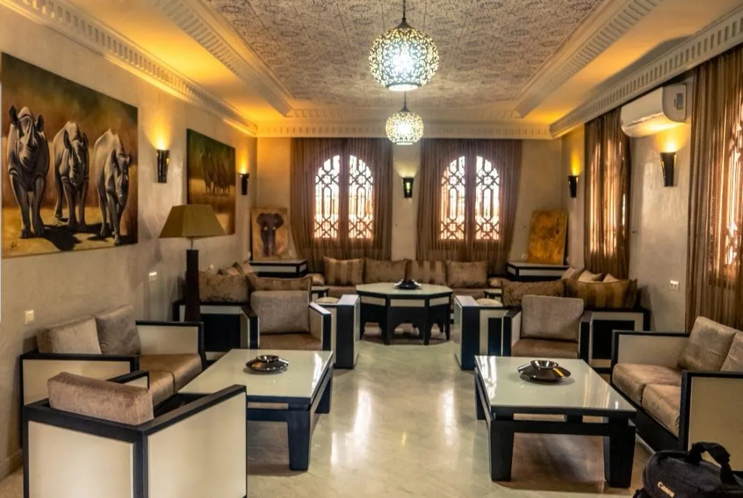 villa à vendre meublé 680 m² Targa - مراكش (2)