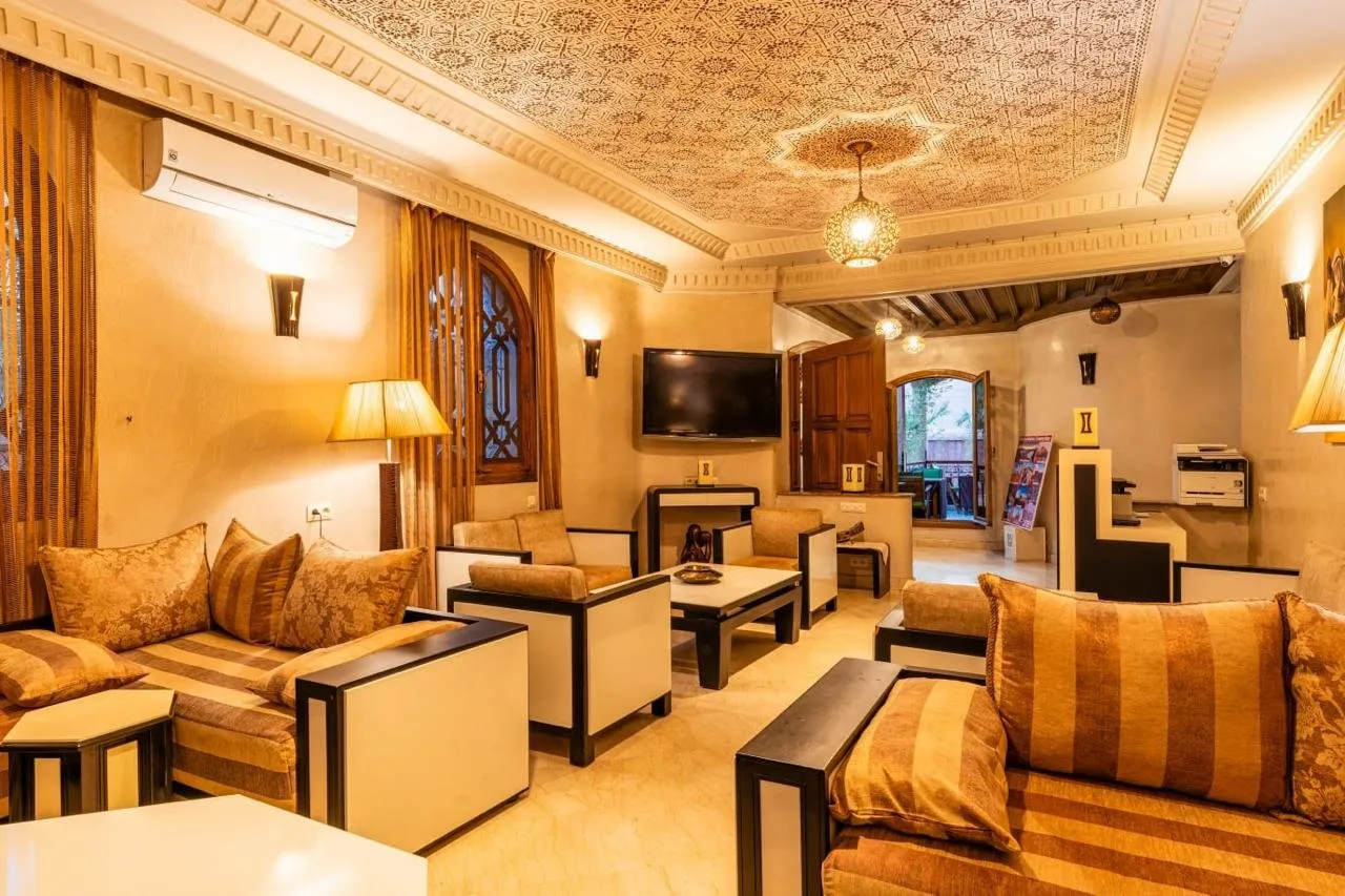 villa à vendre meublé 680 m² Targa - مراكش