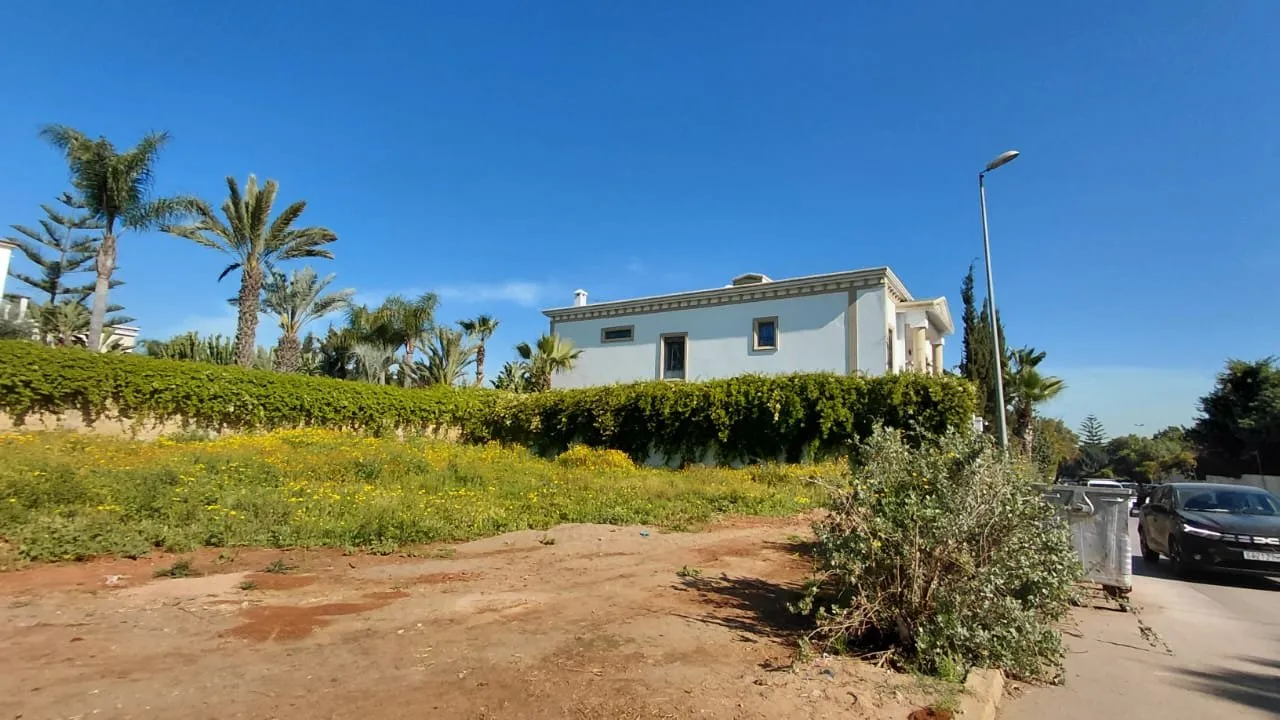 TERRAIN D'ANGLE URBAIN LA COLINE CALIFORNIE - الدار البيضاء (3)