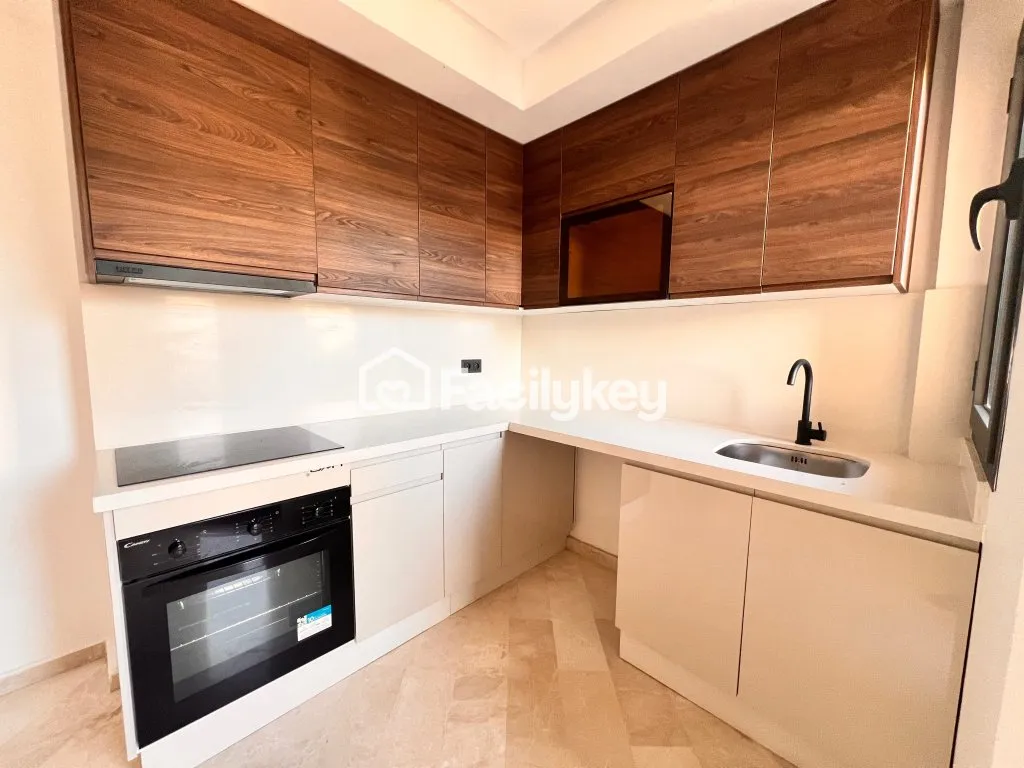 Appartement de 104 m² à Casablanca - الدار البيضاء (3)