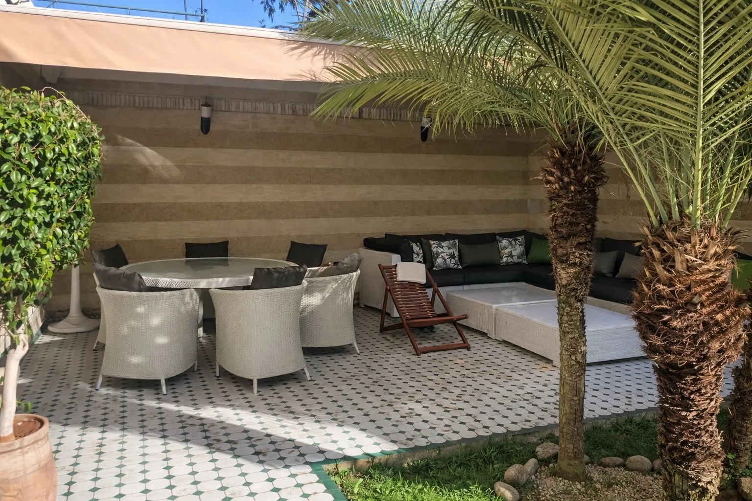 À vendre Belle villa familiale à Oasis - الدار البيضاء