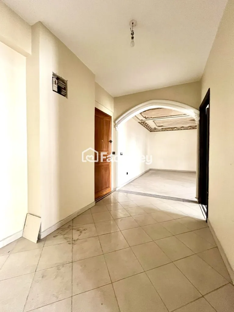 Appartement de 78 m² à Casablanca - الدار البيضاء (2)