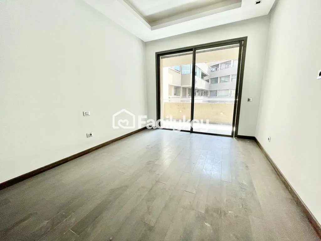 Appartement de 177 m² à Casablanca - الدار البيضاء (3)