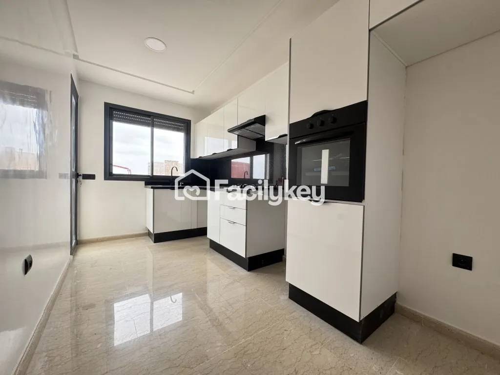 Appartement de 76 m² à Casablanca - الدار البيضاء (3)