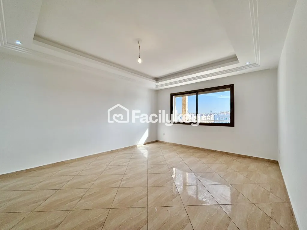 Appartement de 147 m² à Casablanca - الدار البيضاء (2)