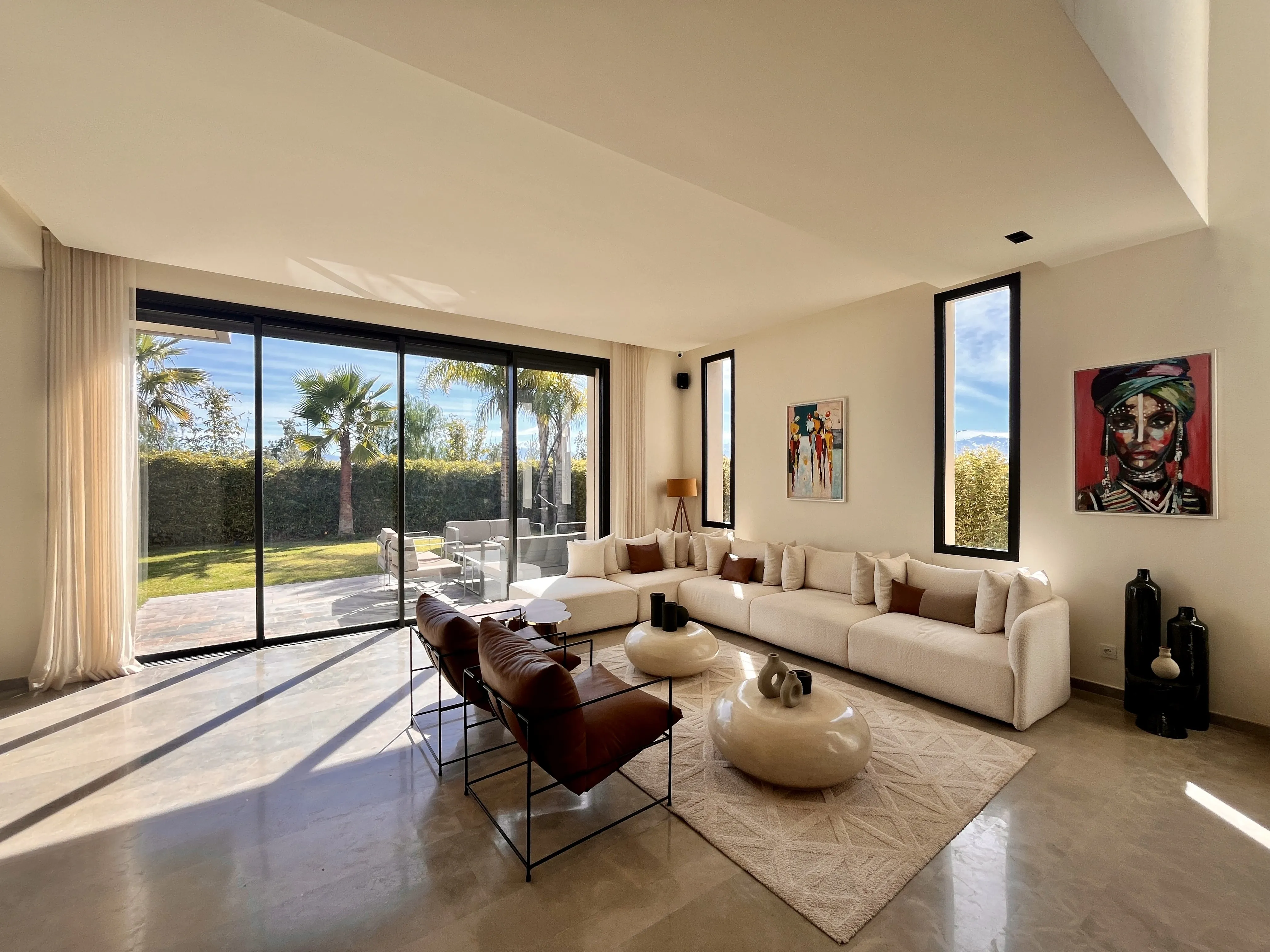 Villa moderne dans résidence sécurisée, Marrakech - مراكش (4)