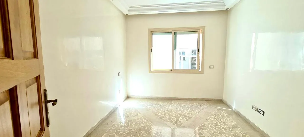 Appartement à vendre à bourgogne ouest - الدار البيضاء (2)