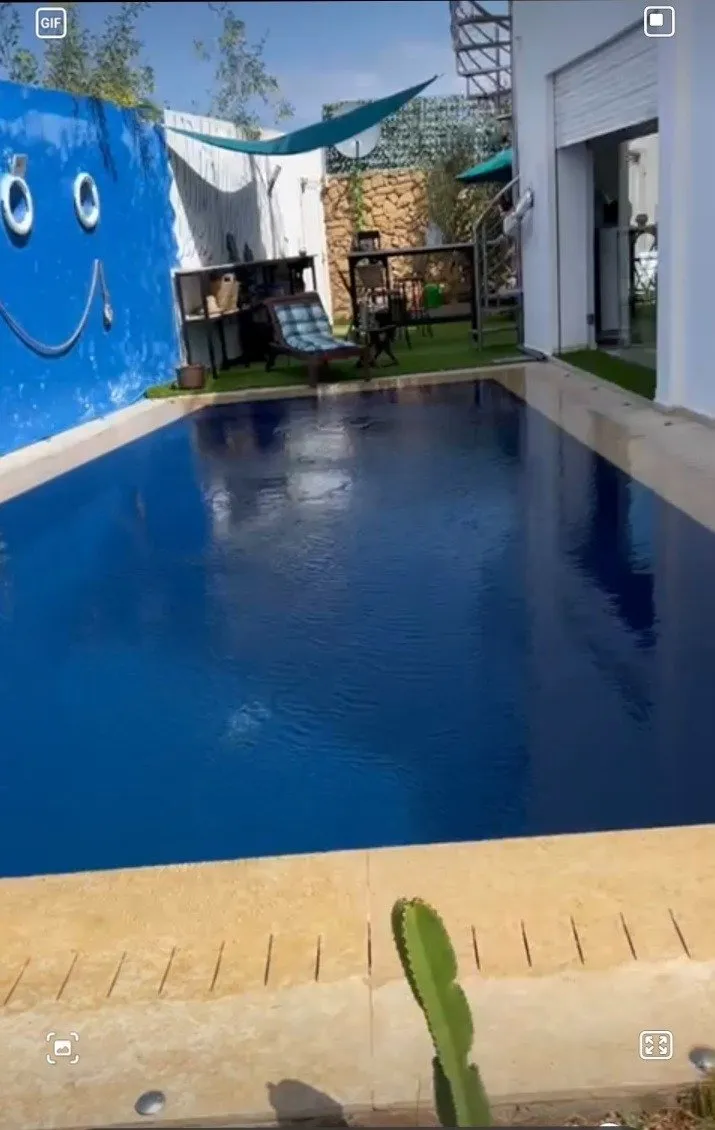 Jolie Villa avec grand jardin et piscine à Tamaris - الدار البيضاء