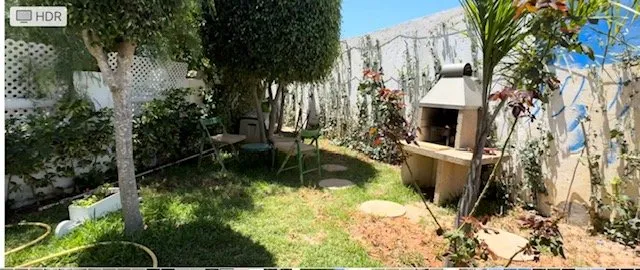 Jolie Villa avec grand jardin et piscine à Tamaris - الدار البيضاء (4)