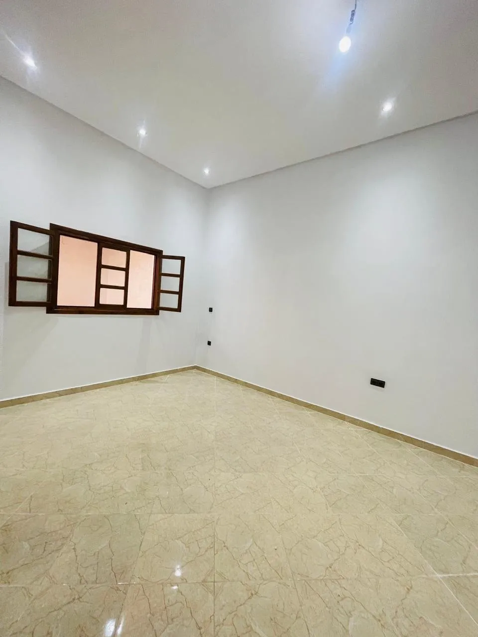 Maison à vendre 336 m² km 12 RT de Fès - مراكش (4)