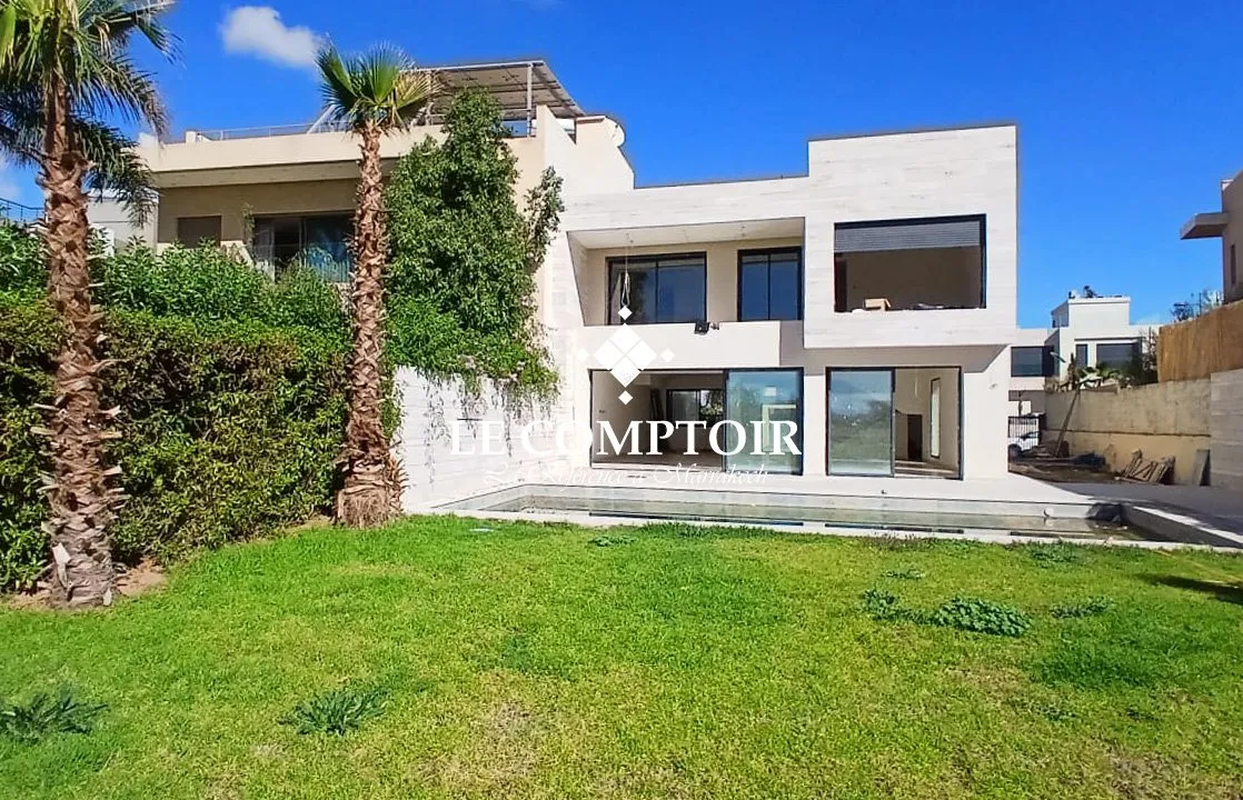 VILLA MODERNE PREMIERE LIGNE DE GOLF ARGAN - مراكش