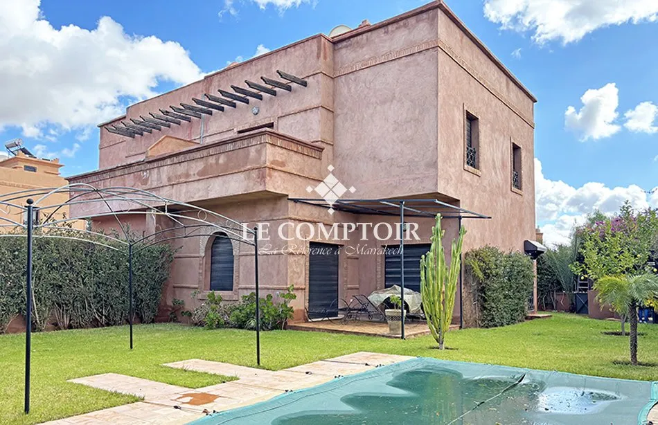 VILLA ROUTE DE FES / OUARZAZATE - مراكش