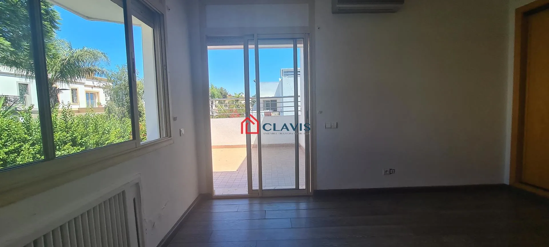 Villa avec piscine proche de l'ecole Americaine - الدار البيضاء (4)