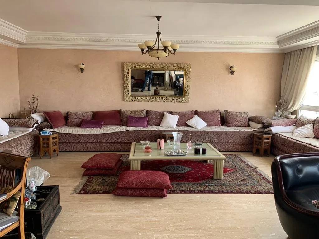Racine, vente d’un bel appartement de 212 m² 4 CH - الدار البيضاء