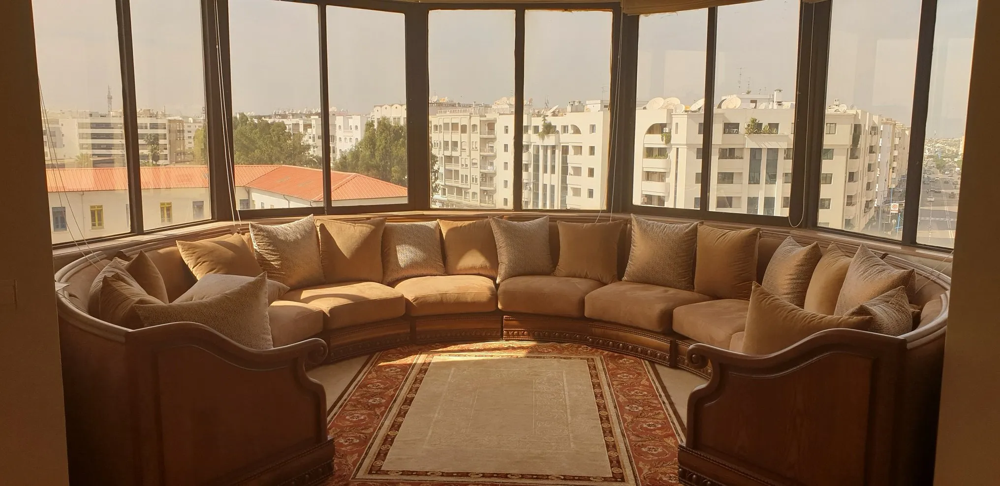 Grand appartement sans vis à vis au triangle d’or - الدار البيضاء