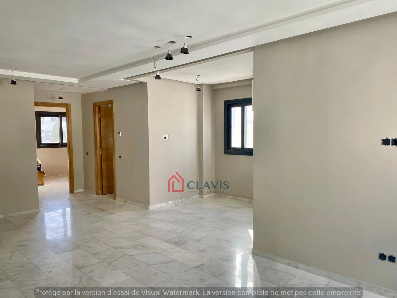 Appartement neuf avec grande terrasse à Oasis - الدار البيضاء (4)