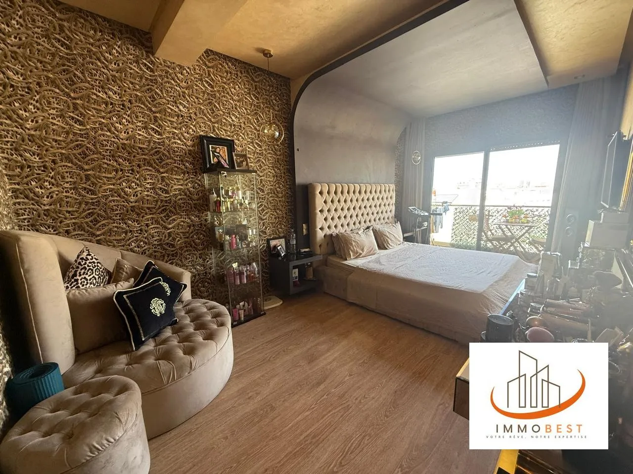 VAL FLEURI, SUPERBE APPARTEMENT EN VENTE-5ème ETAGE 3 CH - الدار البيضاء (3)
