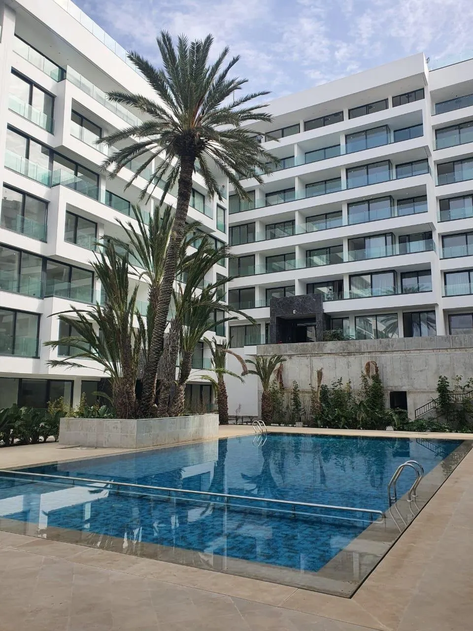 Superbe appartement 2 façades - طنجة