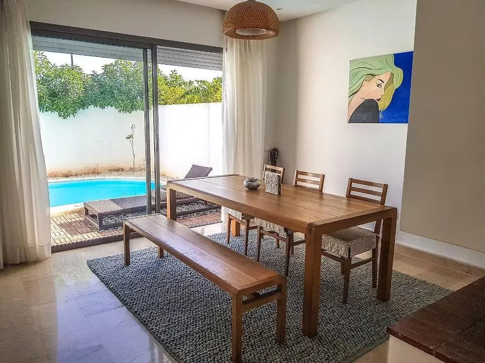 Villa meublée 3 chambres avec piscine et jardin à Dar Bouazza - الدار البيضاء (2)