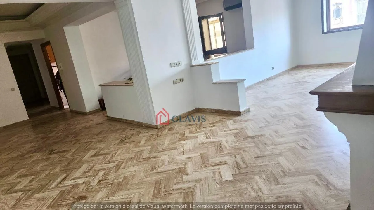 Appartement avec vue dégagée à Ghandi - الدار البيضاء (4)