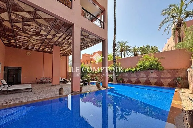 MAGNIFIQUE DUPLEX EN REZ DE JARDIN A L’HIVERNAGE - مراكش (4)