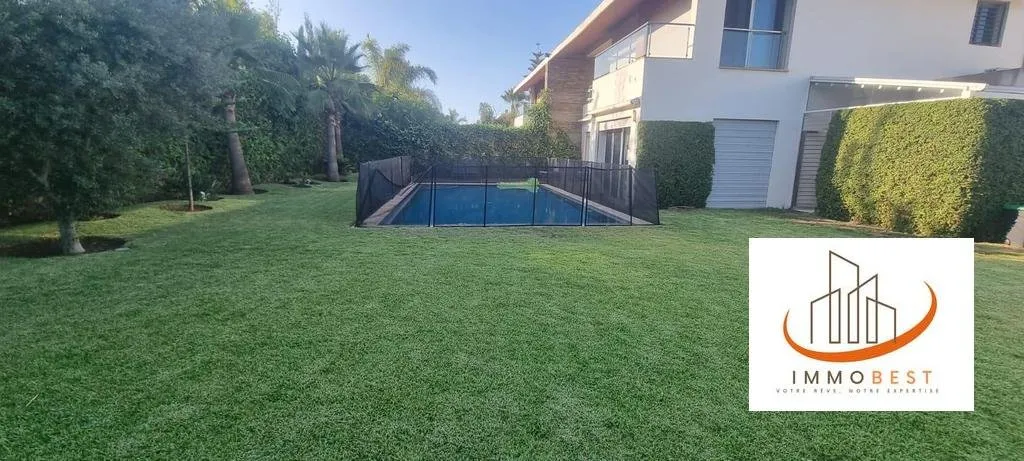 BousKoura, jolie villa à vendre,  4 SUITES - بوسكورة