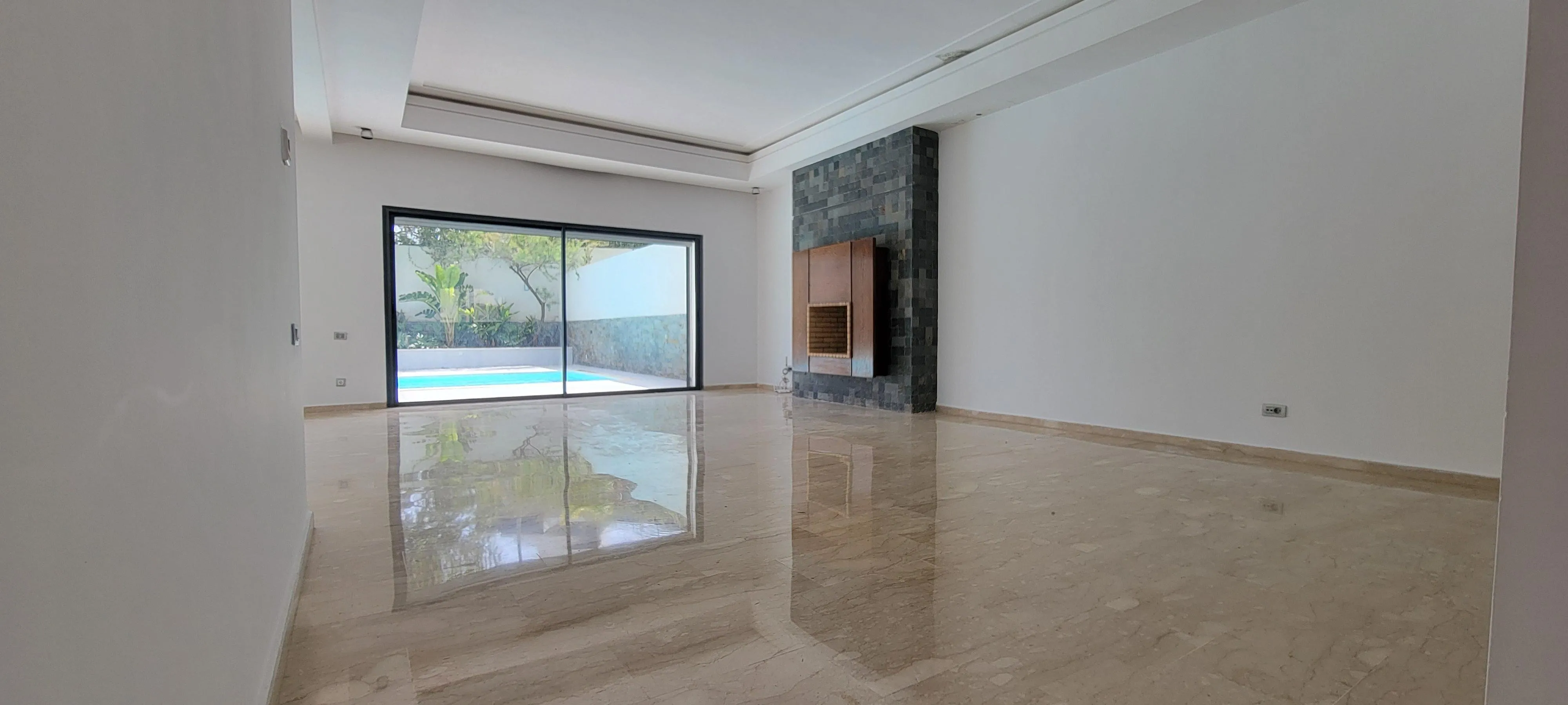 villa moderne idéalement situé à Darbouazza en résidence sécurisée. - الدار البيضاء (4)