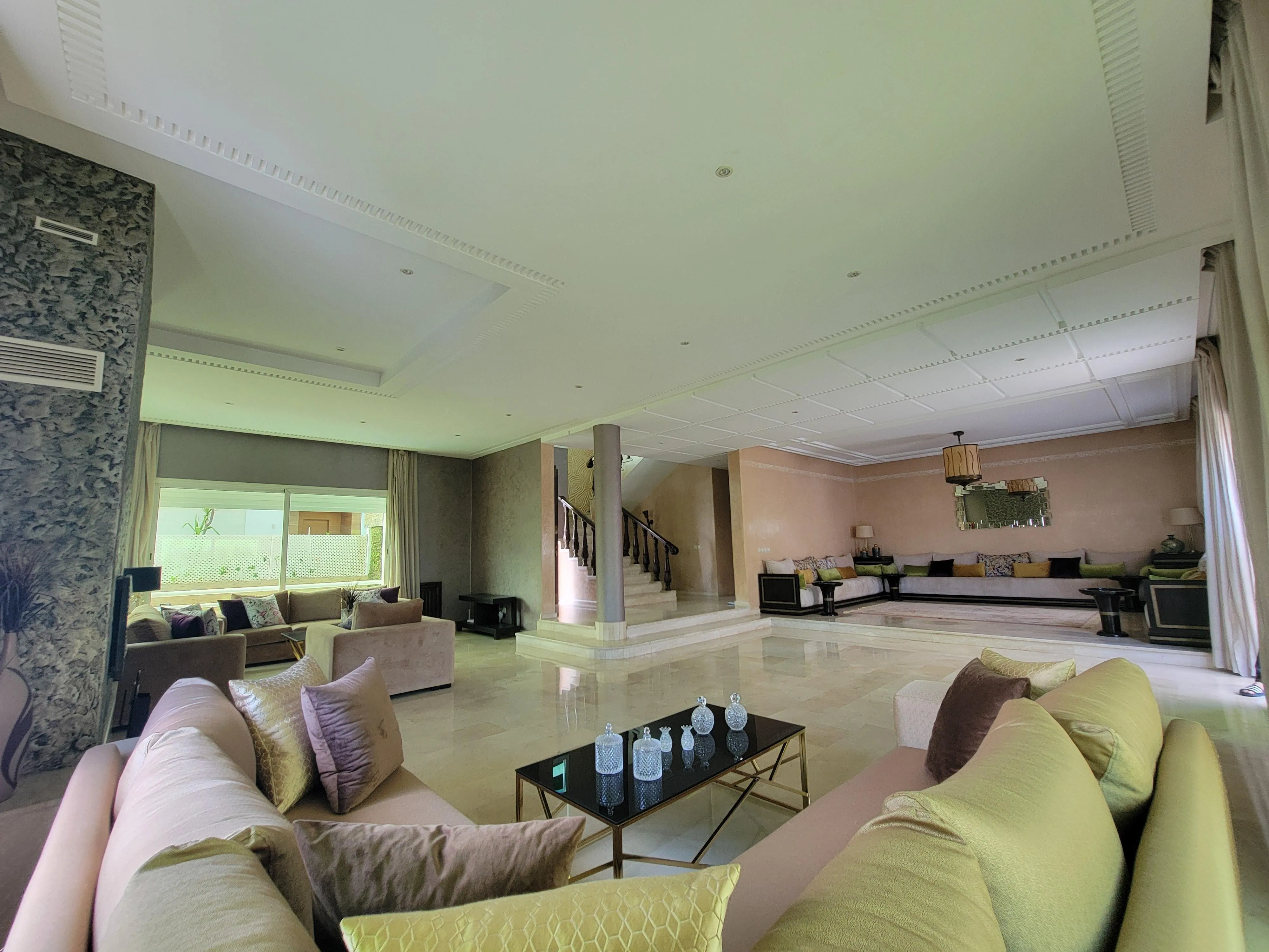 À vendre – Villa d’Exception à Dar Bouazza, 550 m² habitables, Jardin, Piscine et Finitions Haut de Gamme - الدار البيضاء (4)