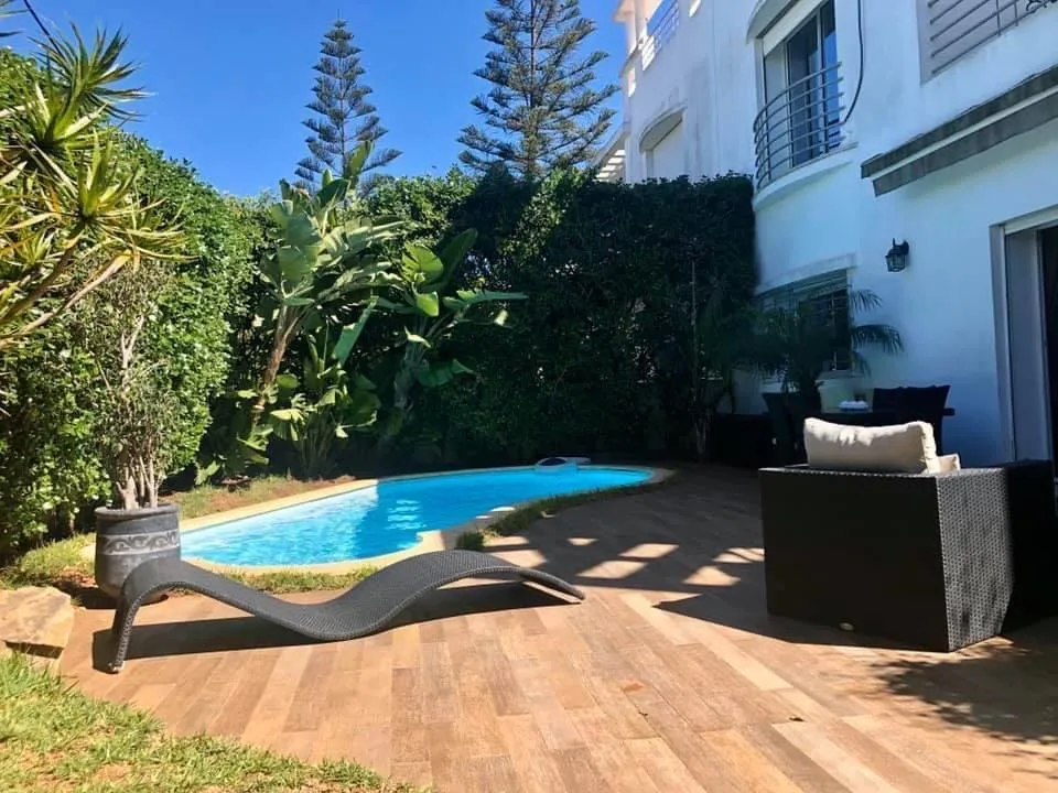 Splendide Villa à Vendre à Ain Diab – Proche Morocco Mall - الدار البيضاء